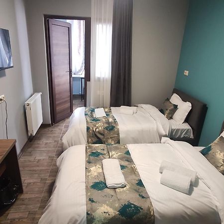 Tbilicity Hotel ティビリシ エクステリア 写真